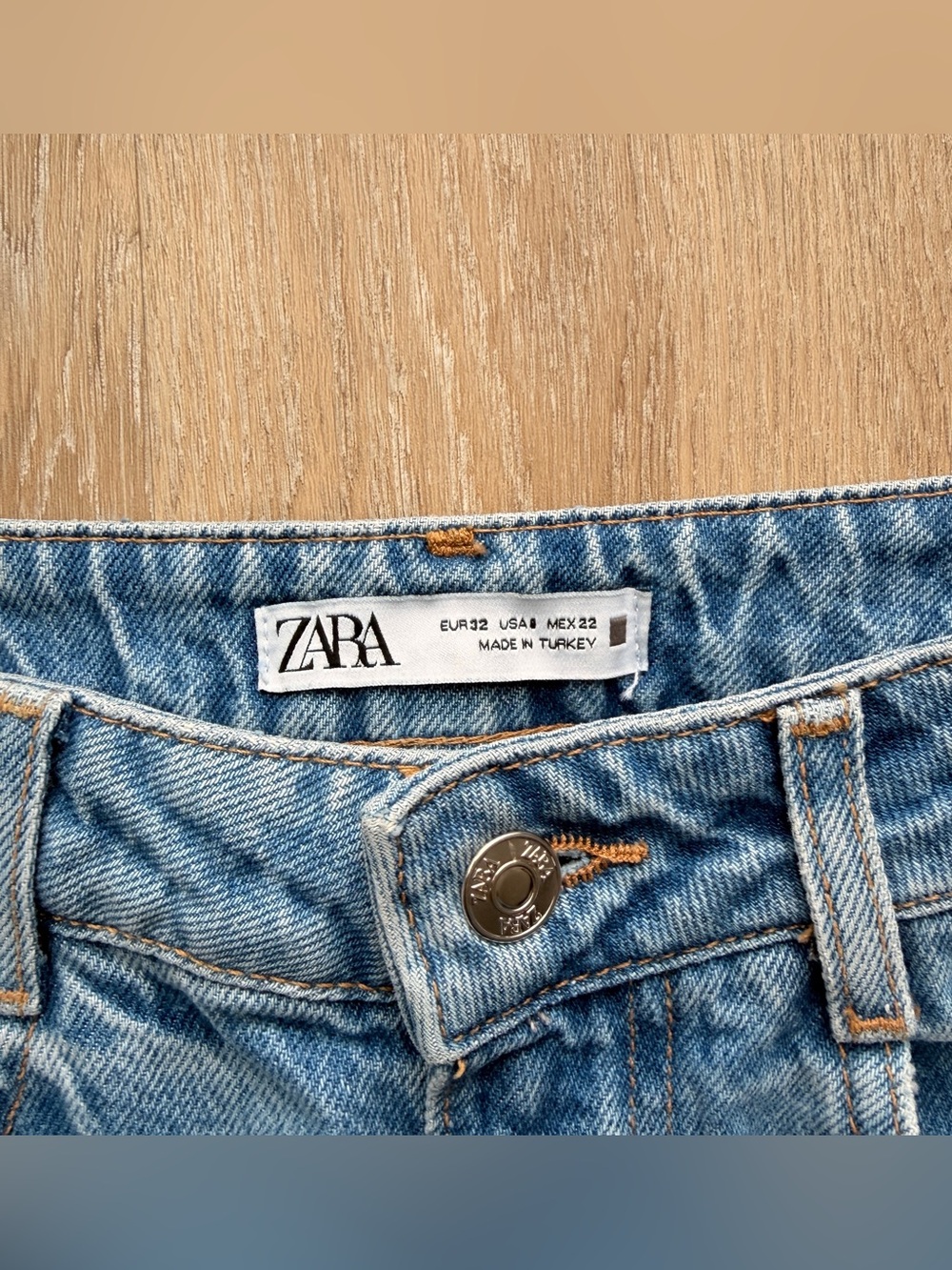 Zara medium wash straight leg ankle jeans - Picture 4 of 6